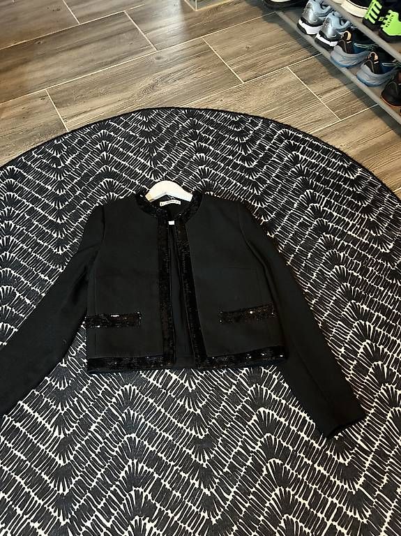 Giacche: Veste courte Mango XS – Usato da Curtilles venduto da cat_vs66