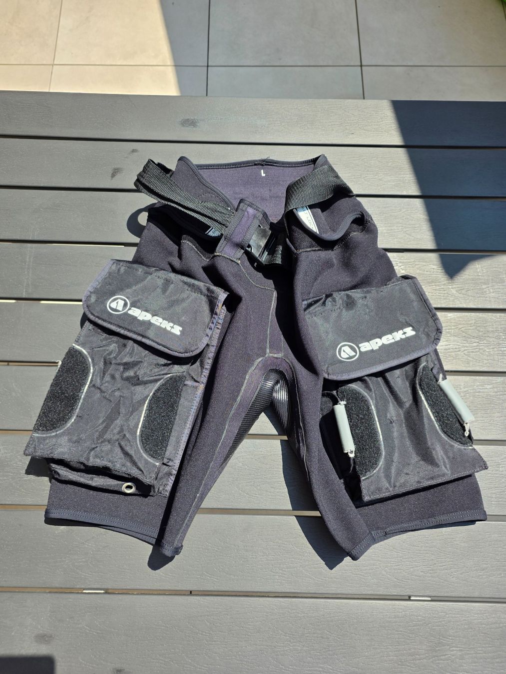 Apeks Tauchanzüge: Apeks Tech Pocket Shorts – Gebraucht aus Hergiswil NW von luc_b5pz