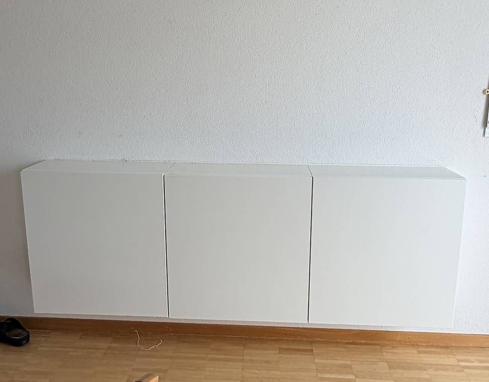 Cassettiere: Ikea Besta – Usato da Neuhausen am Rheinfall venduto da ChriSvi