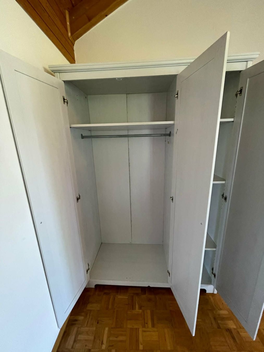 Armadi: schöner kleiderschrank mit spiegel – Usato da Flurlingen venduto da gut_rf2r 2
