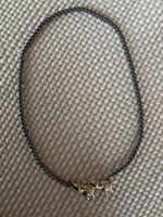 Hämatit Kette mit Gold farbigem Elefanten Anhänger