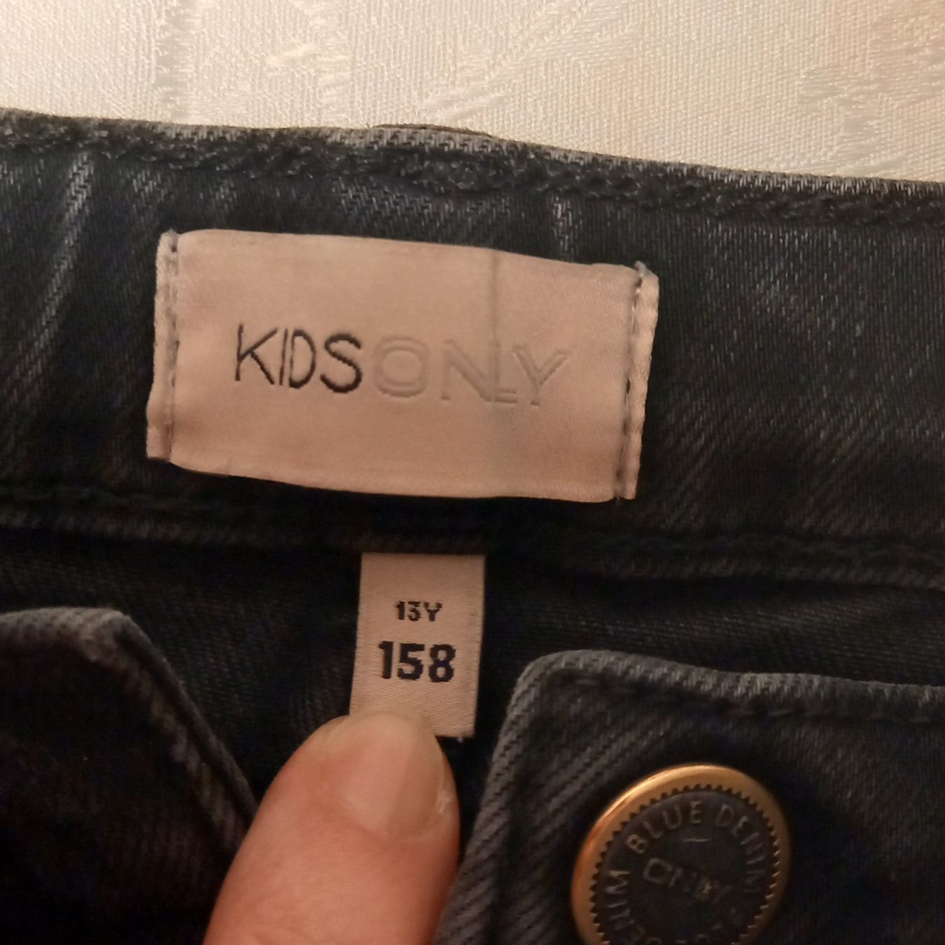 Only Hosen: Kids Only Jeans schwarz Gr. 158 – Gebraucht aus Brüttisellen von kikaninchen79 3