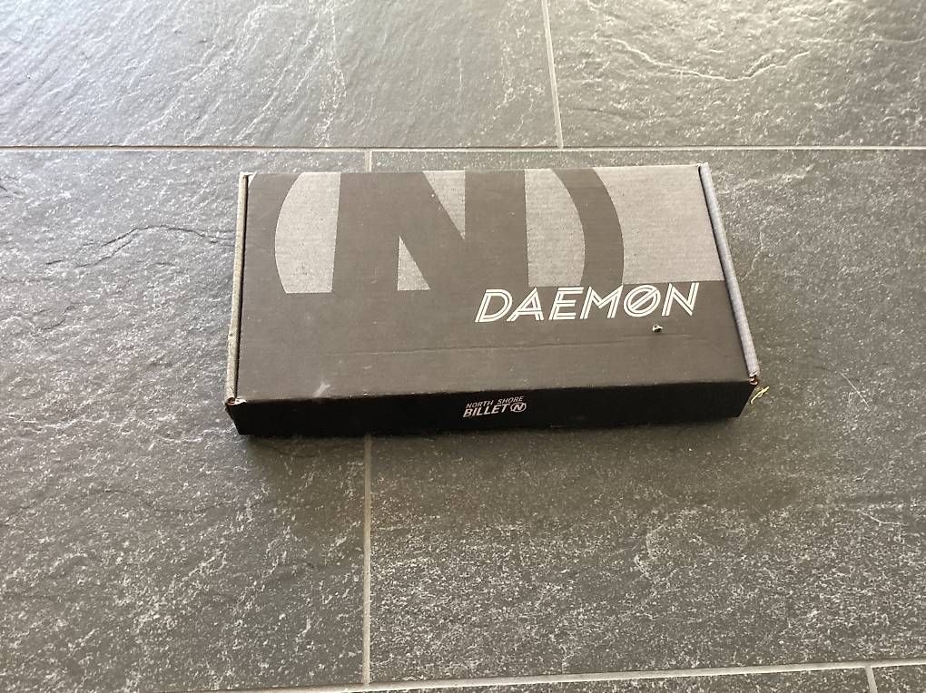 Pièces détachées: North Shore Billet Daemon Flat Pedale – D'occasion à Domat Ems par parnifel 1