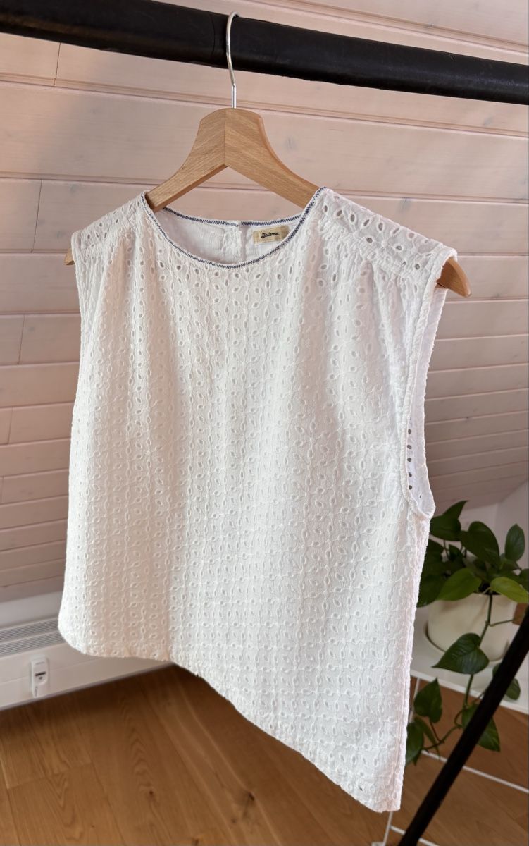 Bellerose Camicette: Bellerose sleeveless summer blouse – Nuovo (secondo la descrizione) da Kilchberg ZH venduto da ben_pc68 1