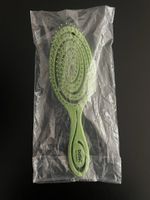 Neue Haarbürste von Batiste