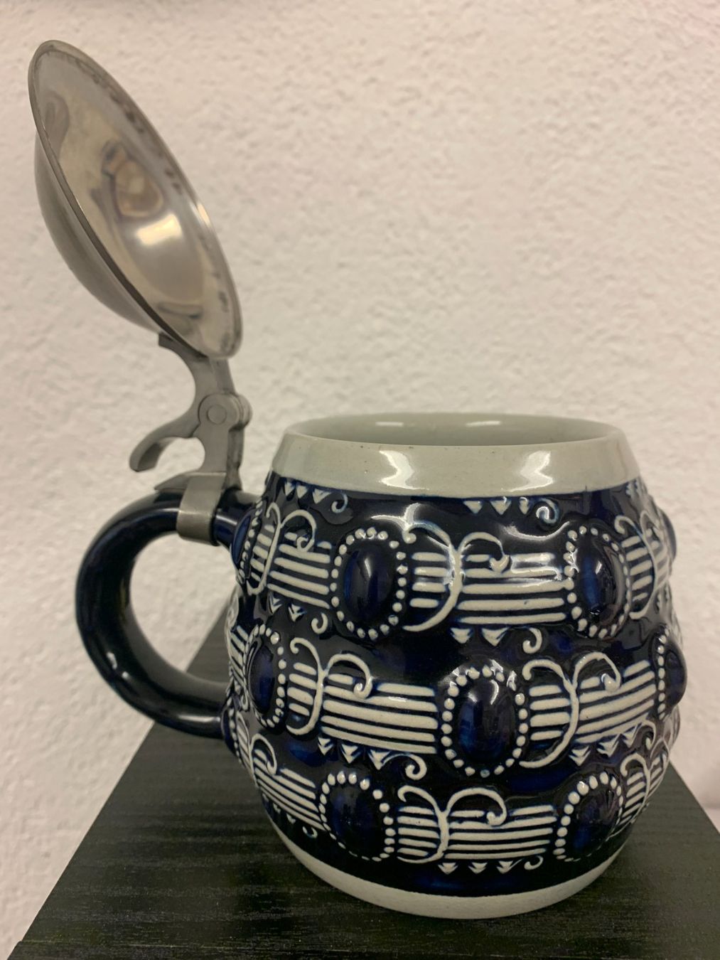 Bicchieri: Bierkrug - Bierhumpen mit Zinndeckel – Usato da Gundetswil venduto da Egro100