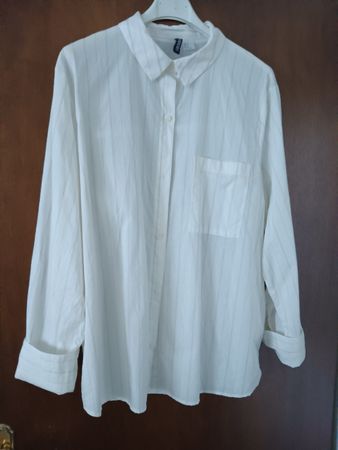 sehr schöne H&M Damenbluse, weiss gestreift, Gr. 42