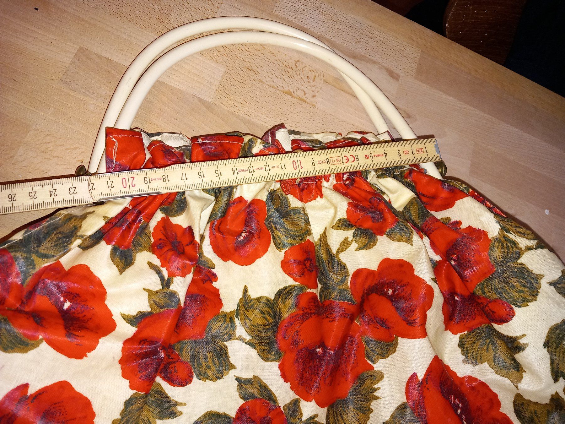 Borse da donna: echte vinatge Tasche mit Mohnblumen – Usato da Maschwanden venduto da summernight7 5