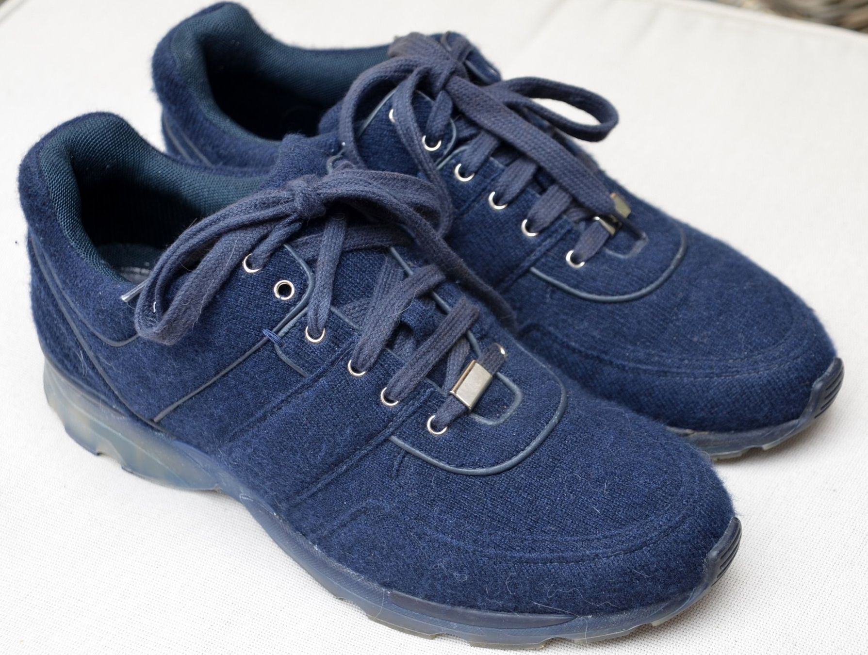 Chanel Scarpe da donna: CHANEL CC Trainer Sneakers .41 – Usato da Collonges venduto da Auganien 4