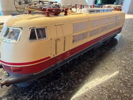 Elektrolok Märklin 3054, DB Baureihe 103 beige, rot, grau