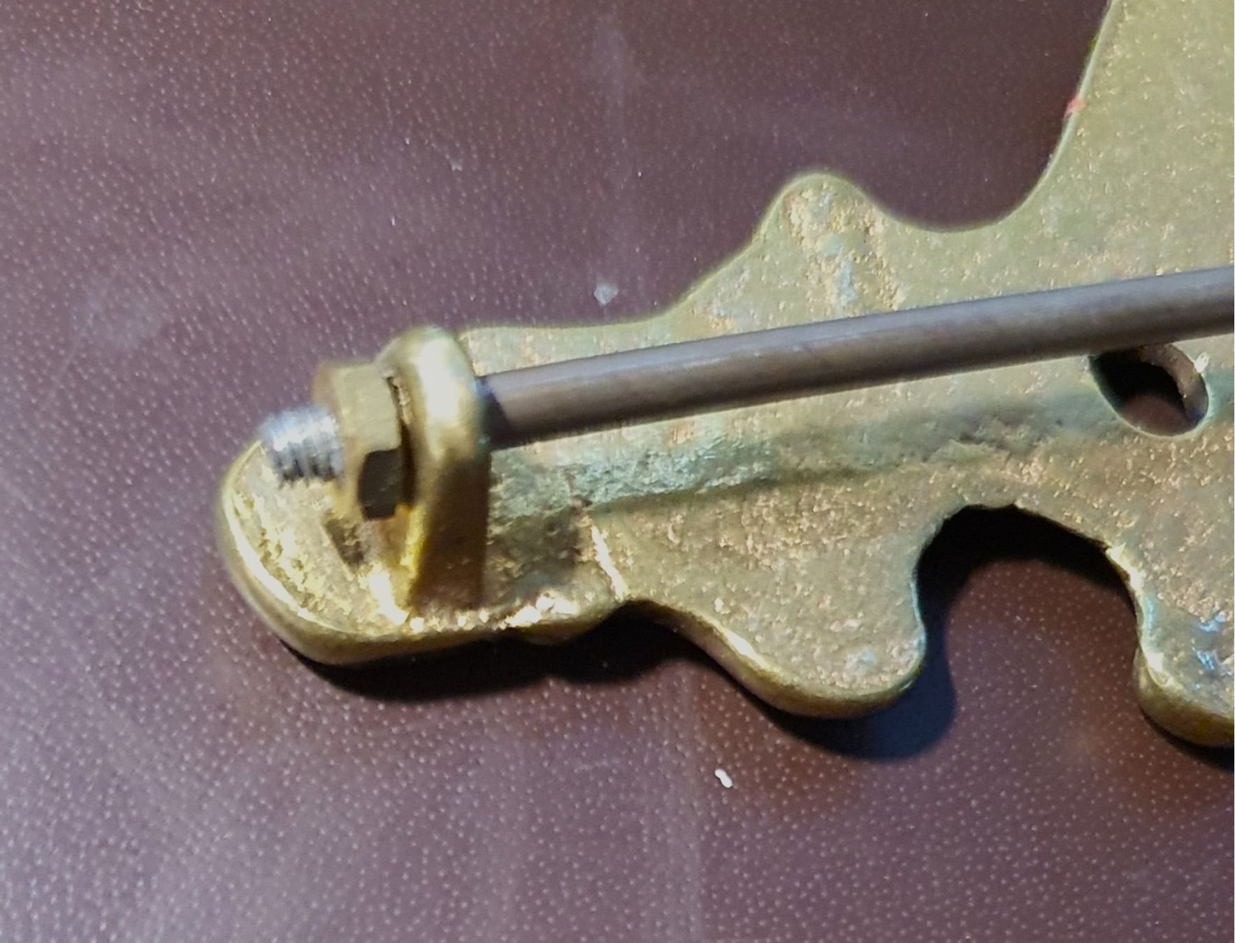 Plaketten & Abzeichen: Aufhängung Pin oder Plakettenband - Stoffeinlass 16 cm. lang – Gebraucht aus Reinach BL von Boston-Verkauf 4