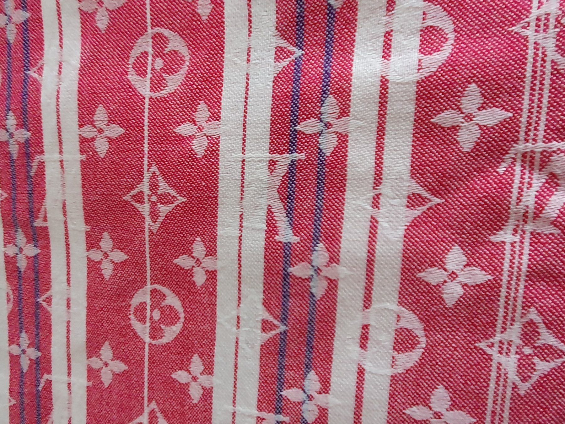 Louis Vuitton Foulard & Sciarpe: LOUIS VUITTON, SCHAL, Seide /Wolle, Special Edition – Nuovo (secondo la descrizione) da Lausanne venduto da Robino777 2