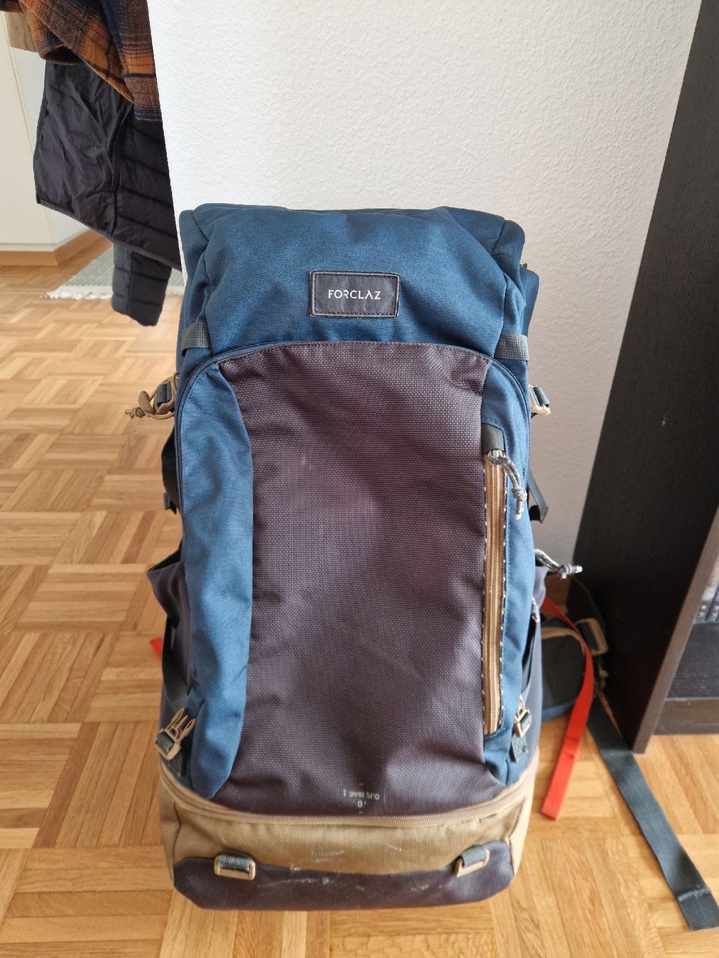 Decathlon Zaini: Sac à dos de voyage Forclaz 70L – Usato da Lausanne venduto da mgo_yx25