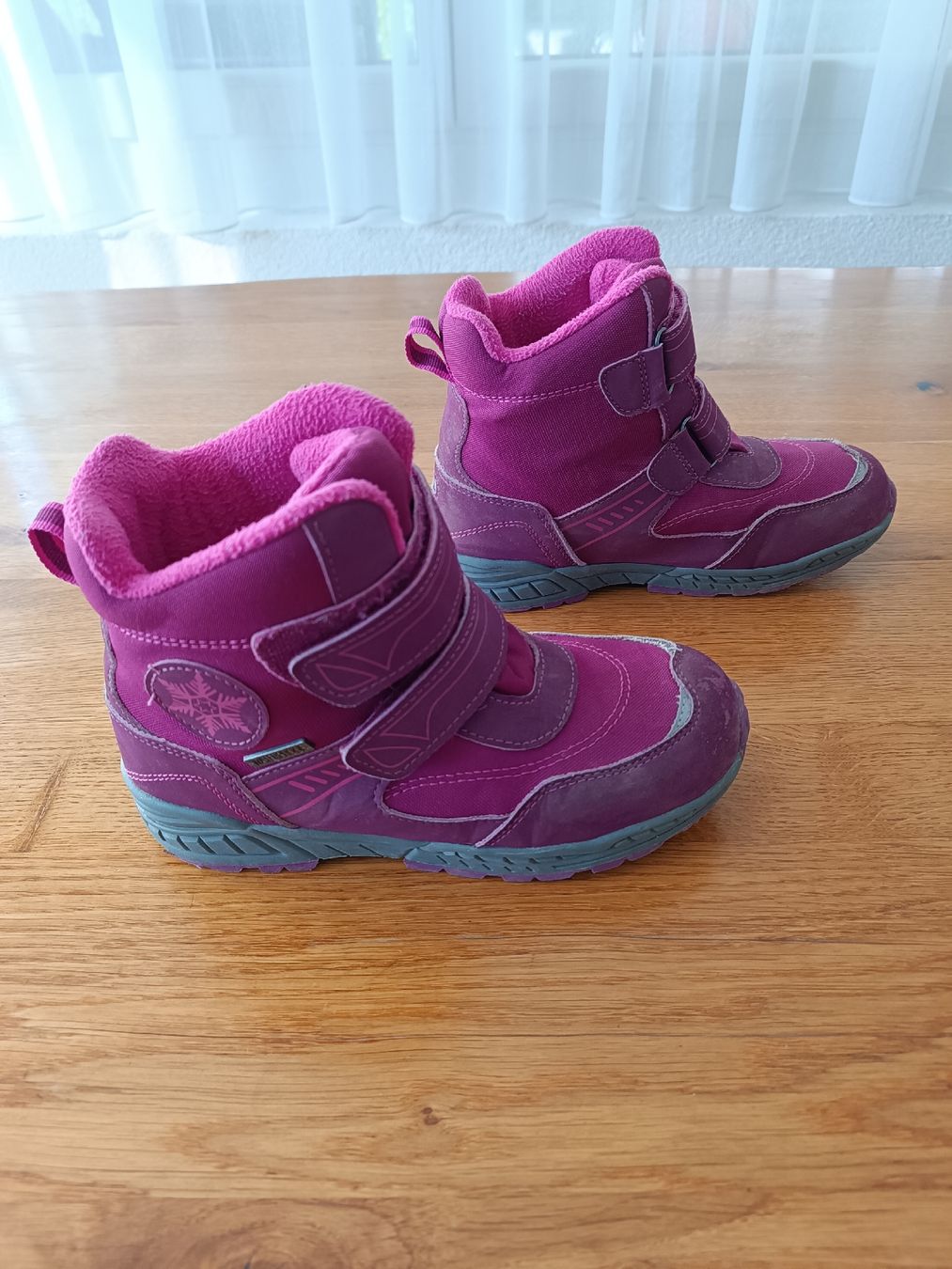 Scarpe per ragazze: Mädchen Winterschuhe in Grösse 34 – Usato da Heiden venduto da Sotema 2