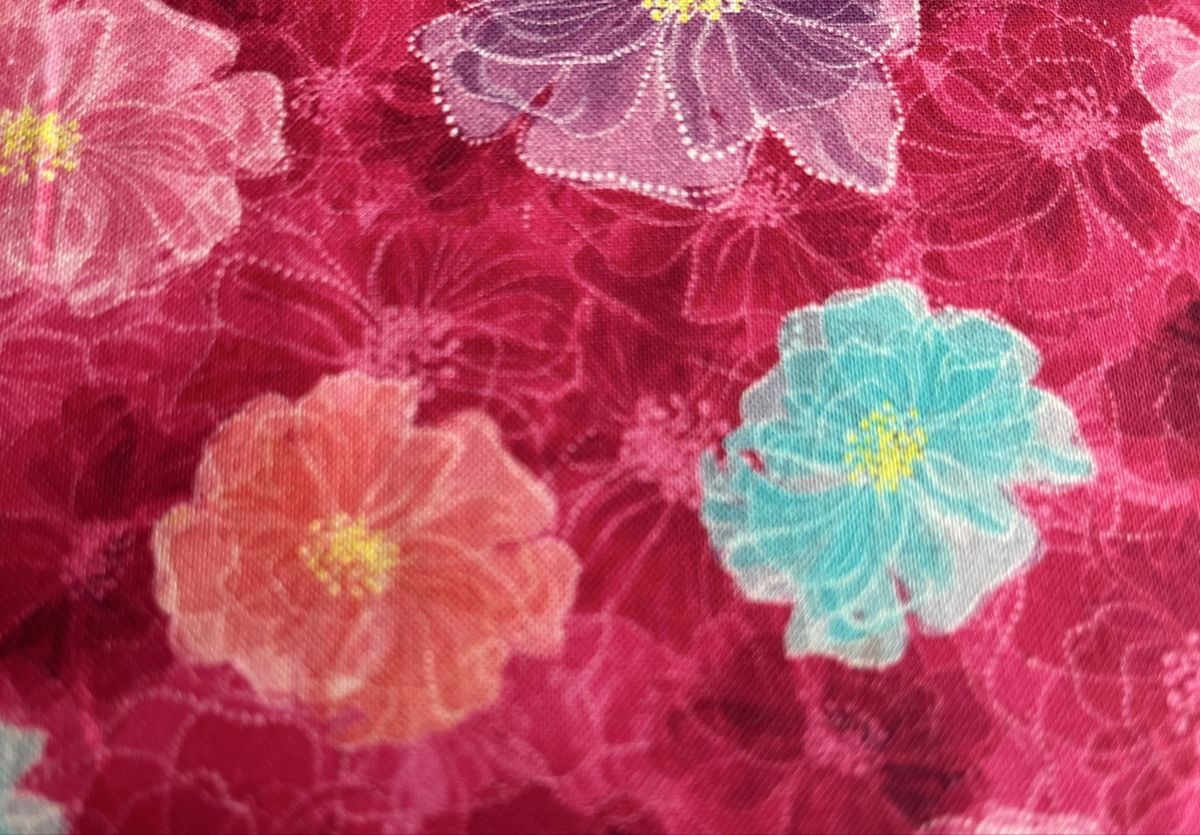 Stoffe: Patchworkstoff bunte Blumen auf pink – Neu (gemäss Beschreibung) aus Seuzach von KreativmitStoff 4