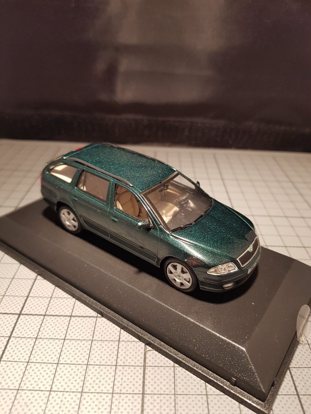 Skoda Modellautos: Skoda Octavia Combi – Neu und originalverpackt aus Chézard-St-Martin von AlPat-Collections 2