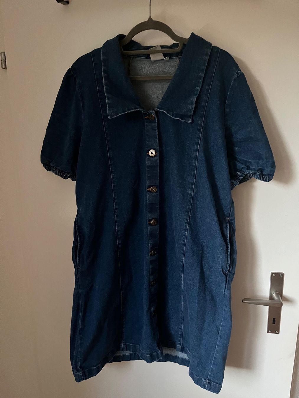 Vestiti: ICHI Jeanskleid Gr.42 – Usato da Baar venduto da DealDiHei