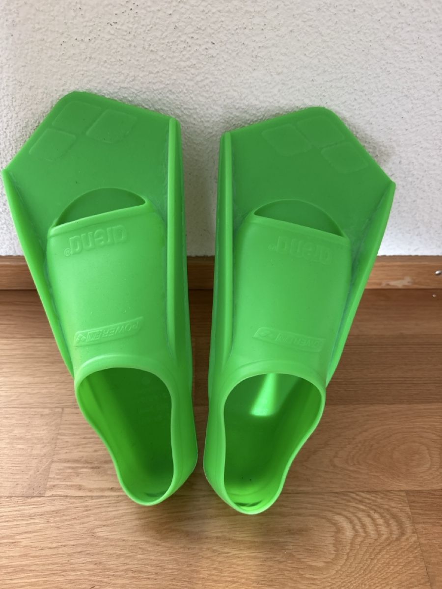 Arena Palmes, Masques & Tubas: Arena Flossen 33/34 – D'occasion à Zürich par rarakuku