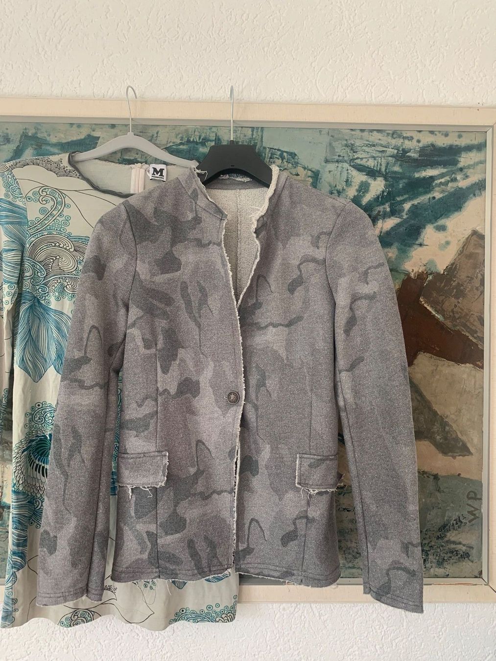 Giacche: Blazer Camouflage grau – Usato da Hombrechtikon venduto da Herbstsonne