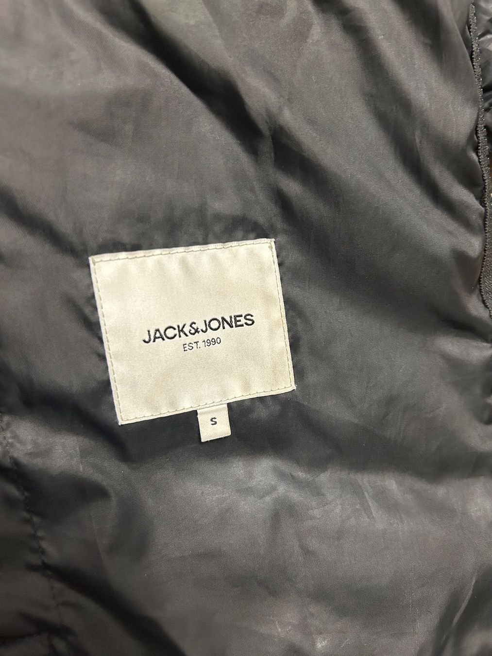 Jack & Jones Giacche: Giacca mezza stagione Jack and Jones – Usato da Bellinzona venduto da RossoScarlatto 2