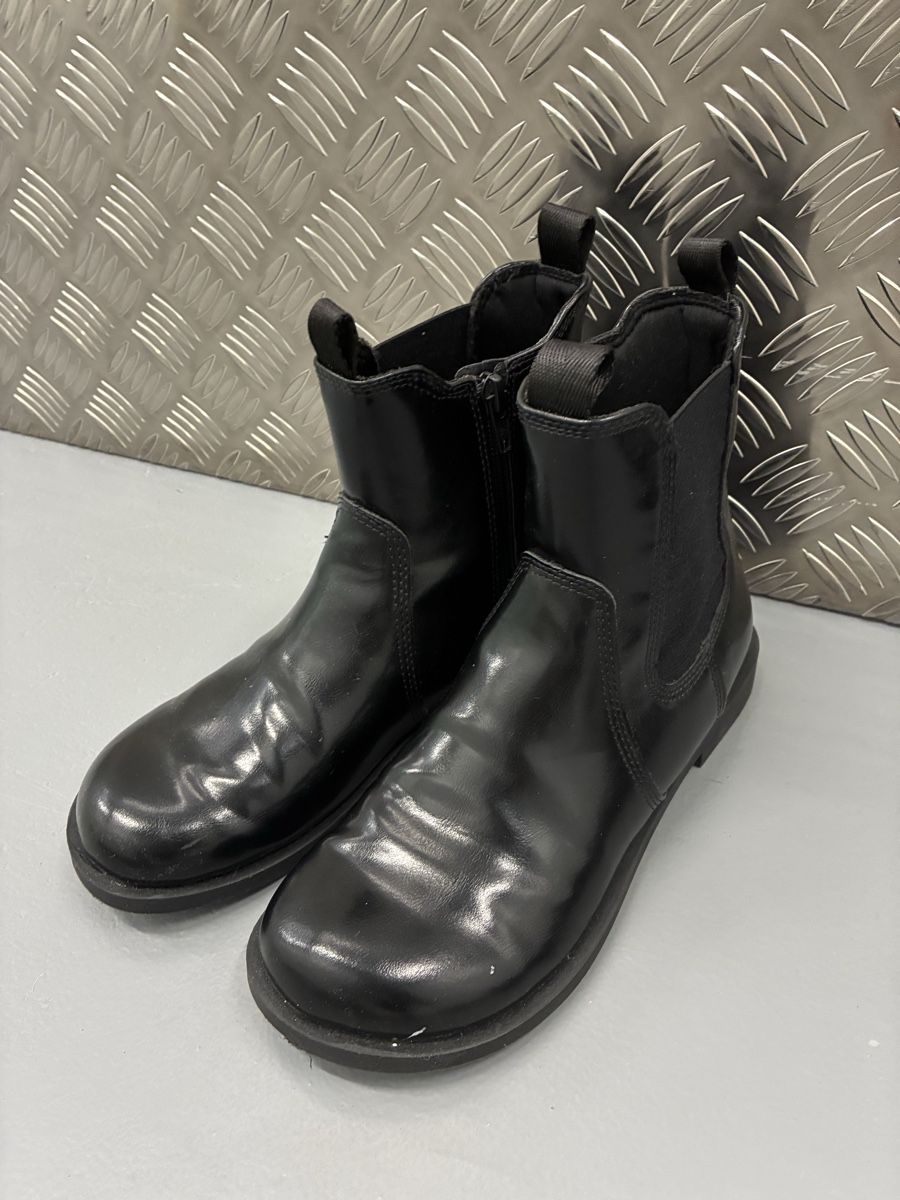 Zara Scarpe per ragazze: Zara Black Leather Ankle Boots - 36 – Usato da Bern venduto da wisemagpie