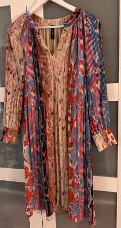 Marc Cain Kleid N4 wie neu