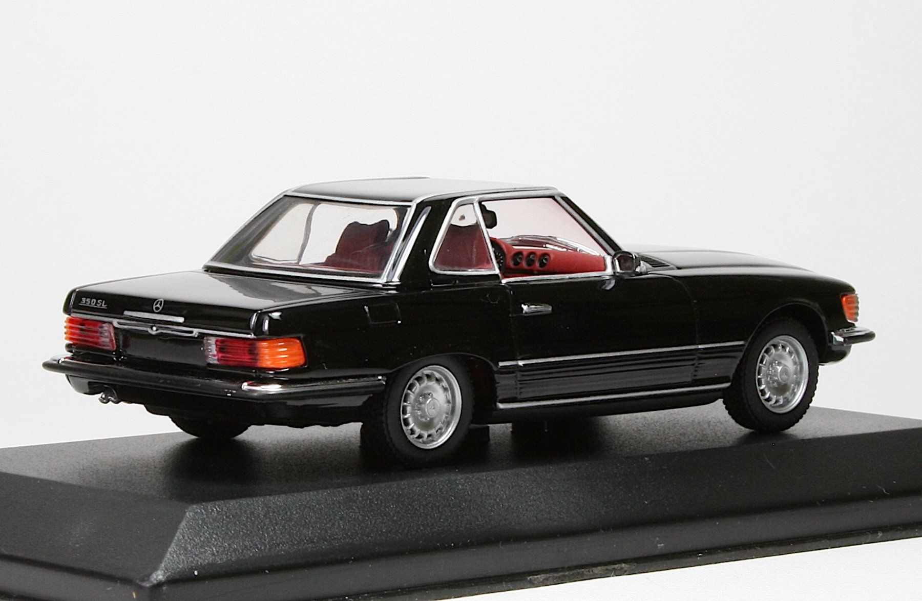 Minichamps Modellini d'auto: Mercedes Benz 350 SL – Usato da Elsau venduto da Peekay8 1