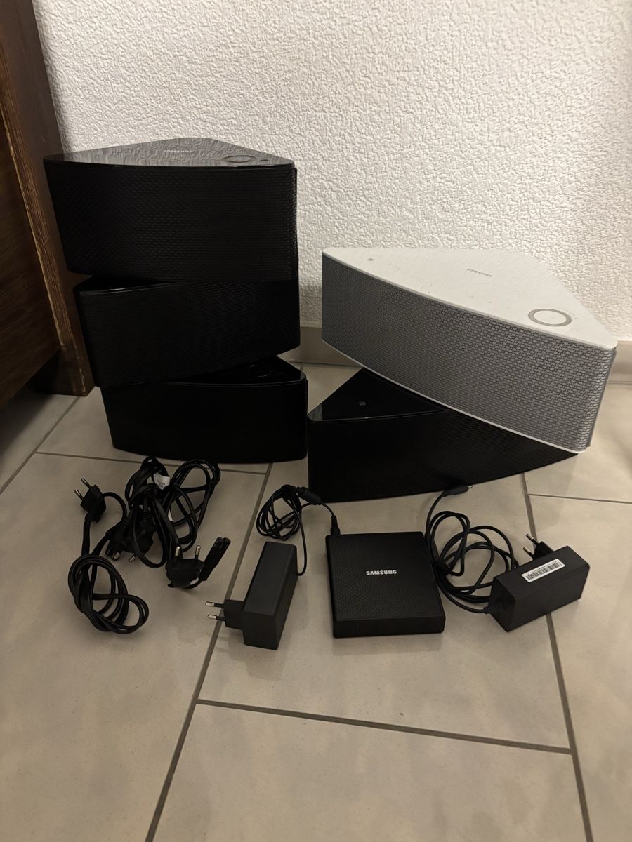 Samsung Casse acustiche: 6x Samsung Multiroom WAM inkl. Hub – Usato da Winterthur venduto da Dimi1974 3