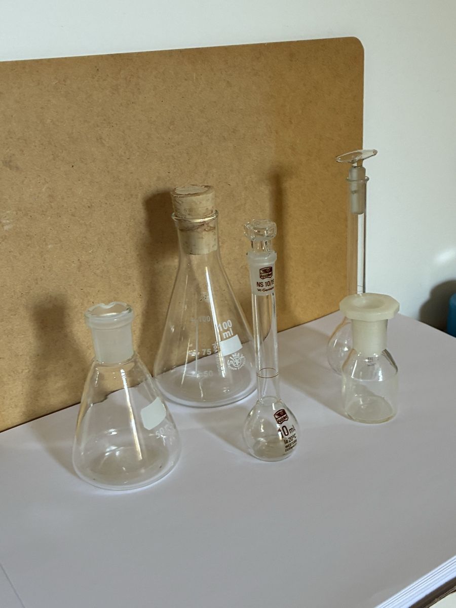 Verres: Laborglasgeschirr-Set – D'occasion à Bern par wisemagpie
