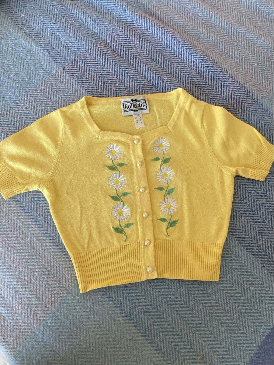 Maglioni & Felpe: Collectif cropped cardigan  – Usato da Bottmingen venduto da Poppyfields 2