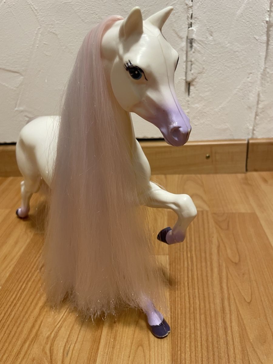 Giocattoli: Barbie Pferd  – Usato da Winterthur venduto da Ala_Minor