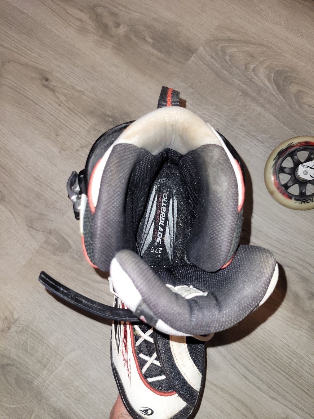 Pattini in linea & Pattini a rotelle: Inlineskates Rollerblade Tempest 100 Grösse 42.5 gebraucht – Usato da Solothurn venduto da tingel_t 4