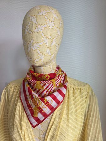 ❤️ Christian Dior Vintage Tuch 48 × 48 cm