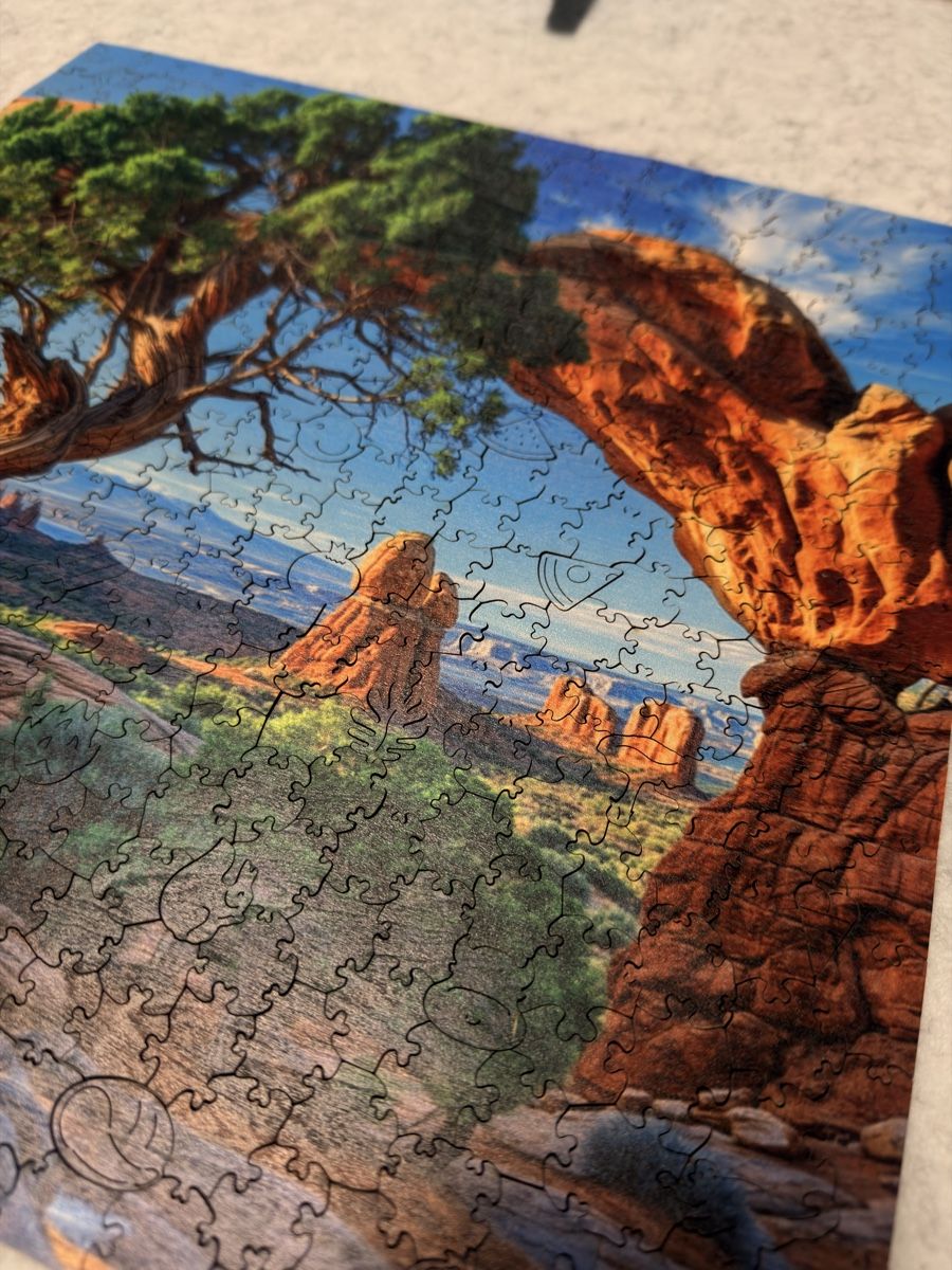 Puzzle: Puzzle en bois – Nuovo (secondo la descrizione) da Sion venduto da marcio.ferreira 3