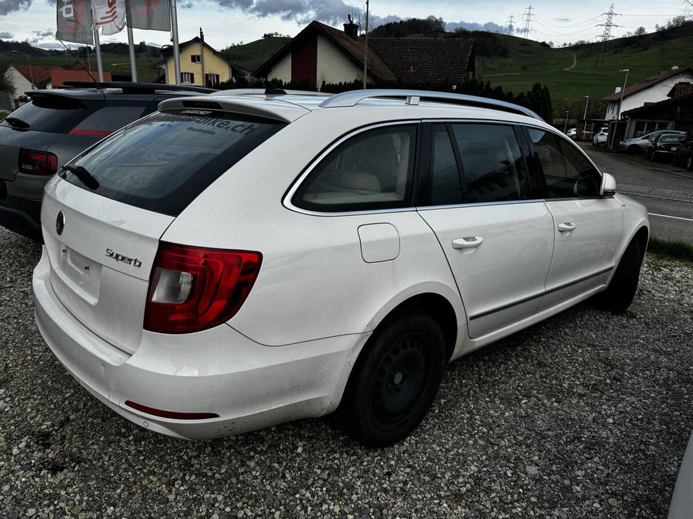 Skoda Superb C 2.0 TDI — Automat