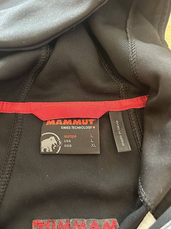 Vestes: Mammut Softshelljacke mit Kapuze – D'occasion à Küsnacht ZH par bonitalina 2