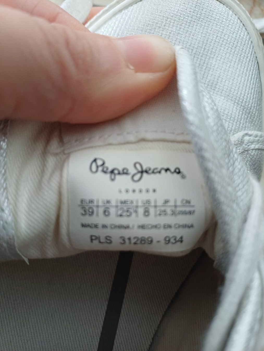 Pepe Jeans Scarpe da donna: Pepe Jeans Sneakers in Silver Size 39 – Usato da Dübendorf venduto da palemoon 6