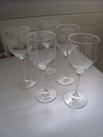 Stk. 4 schöne Weisswein-Gläser  & 1 Glas GRATIS