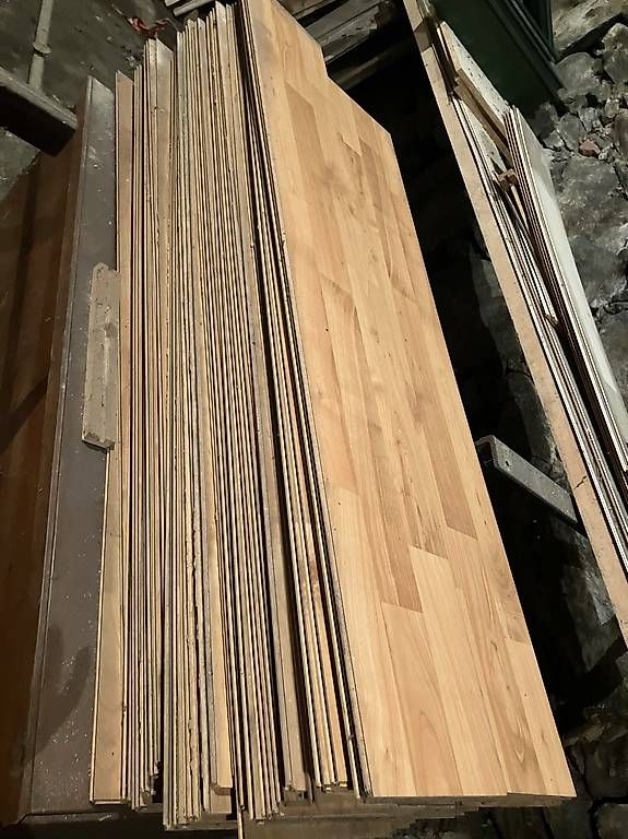 Tous les outils: Tavole per parquet – Neuf avec emballage d'origine à Gudo par ele_7h2r 2