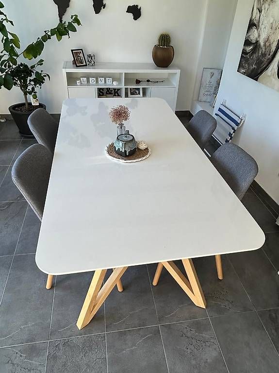Tische: Tisch  – Gebraucht aus Diegten von Kevko91 2
