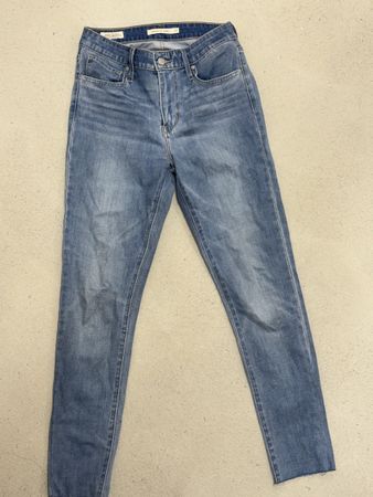 Levi's 721 Hose Skinny Grösse S, sehr guter Zustand
