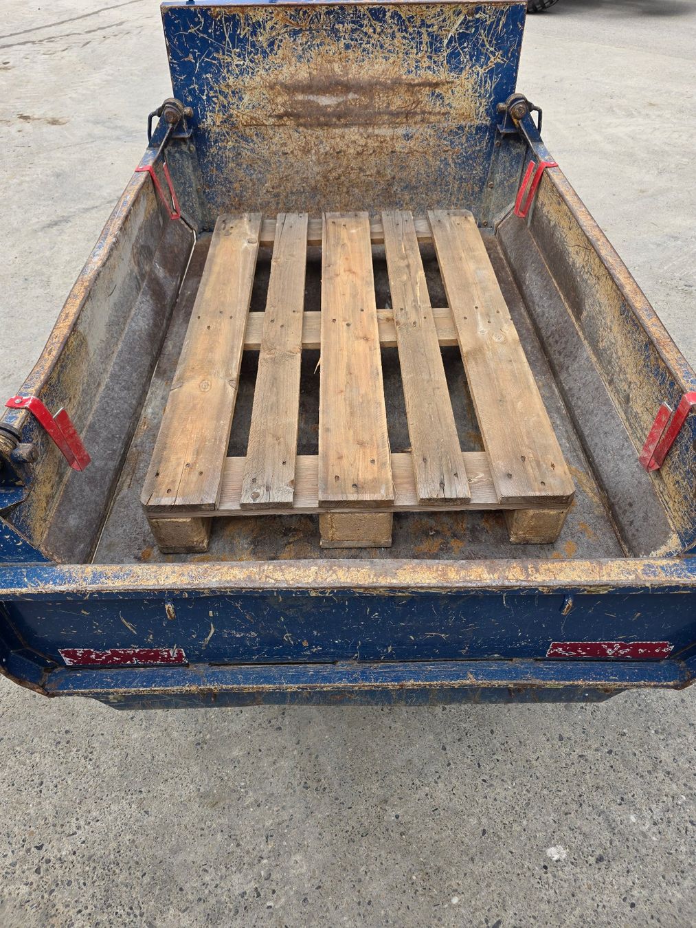 Hutter Tutte le macchine: Huki Raupendumper Dumper Motorgarette – Usato da Niedergösgen venduto da MHNT 7