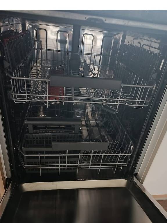 V-Zug Cucine complete: Komplette Küche zu verkaufen – Usato da Stetten SH venduto da MAndC 2