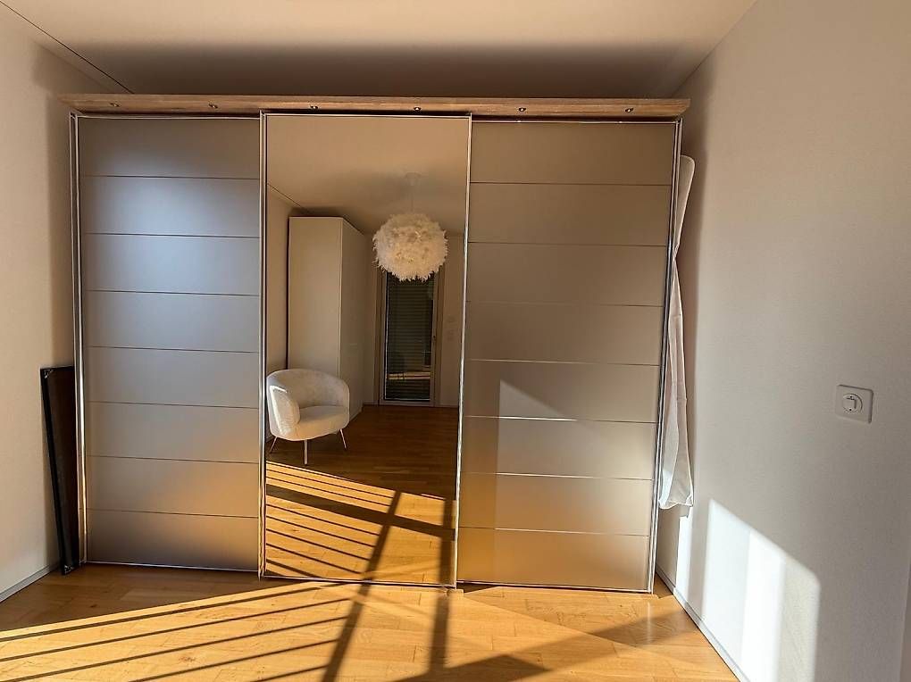 Armadi: Kleiderschrank – Usato da Kriens venduto da rfme 1