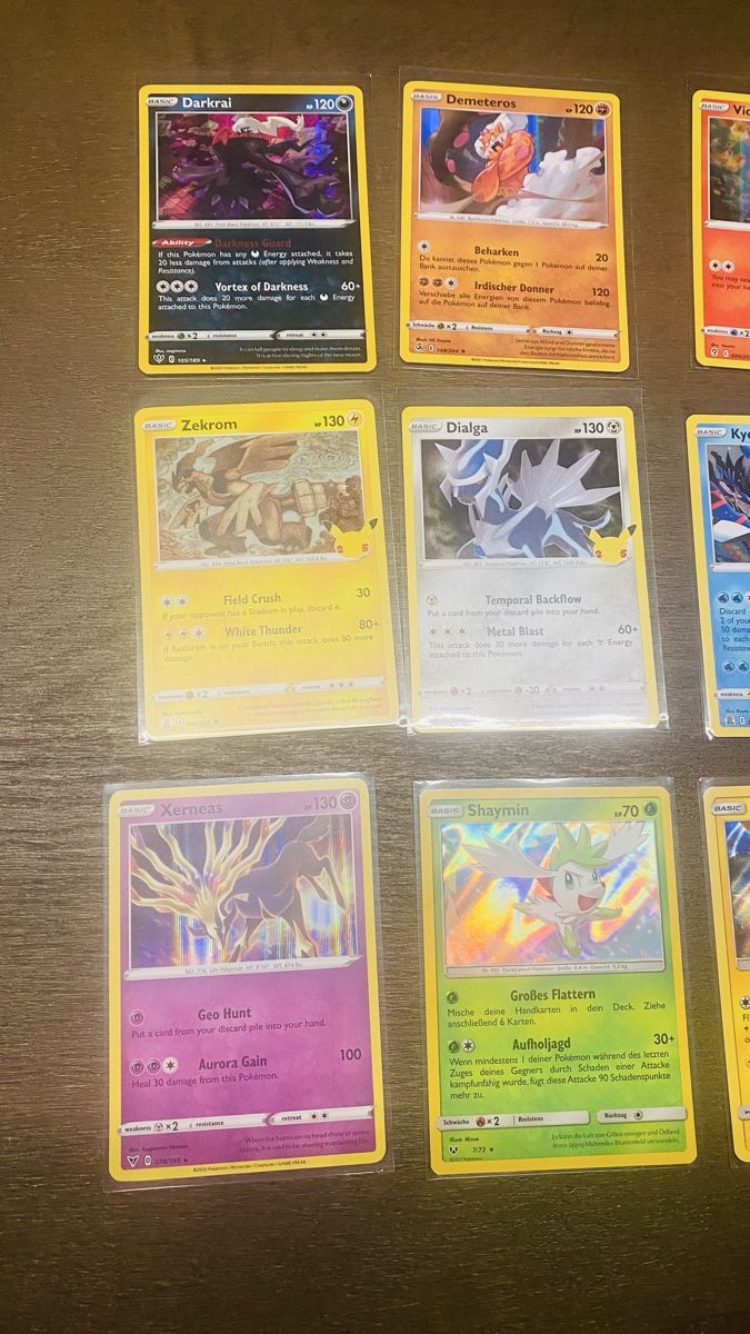 Pokémon Carte collezionabili: Pokemon Legendäres Holo Set – Nuovo (secondo la descrizione) da Interlaken venduto da Unchartedmarco24 1