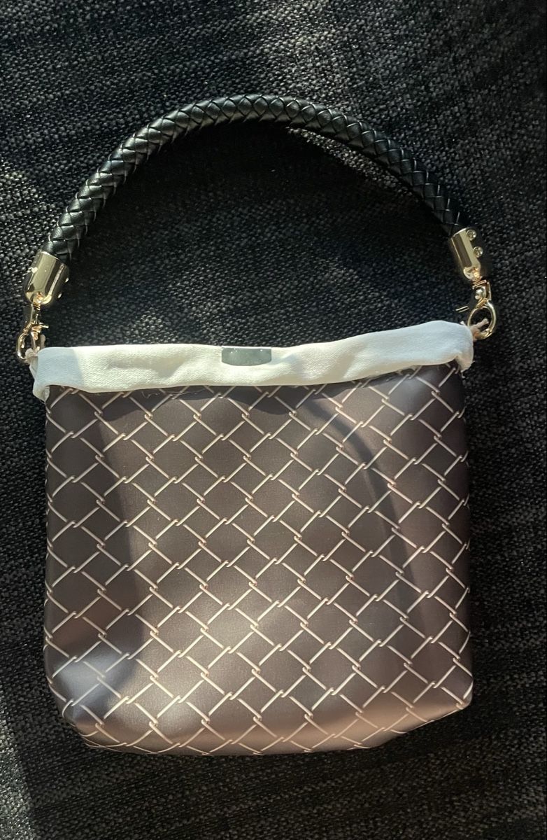 Sacs femmes: Damen Tasche neu mit Muster – Neuf avec emballage d'origine à Au ZH par Jaggy4