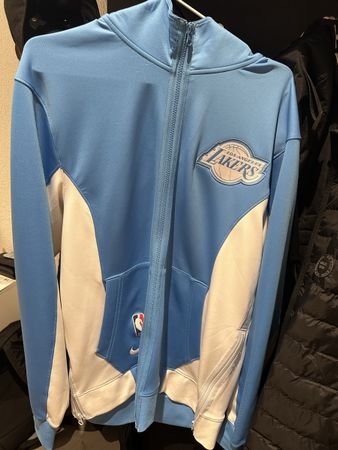 Nike Lakers Trainingsjacke Gr. L Showtime City Edition
