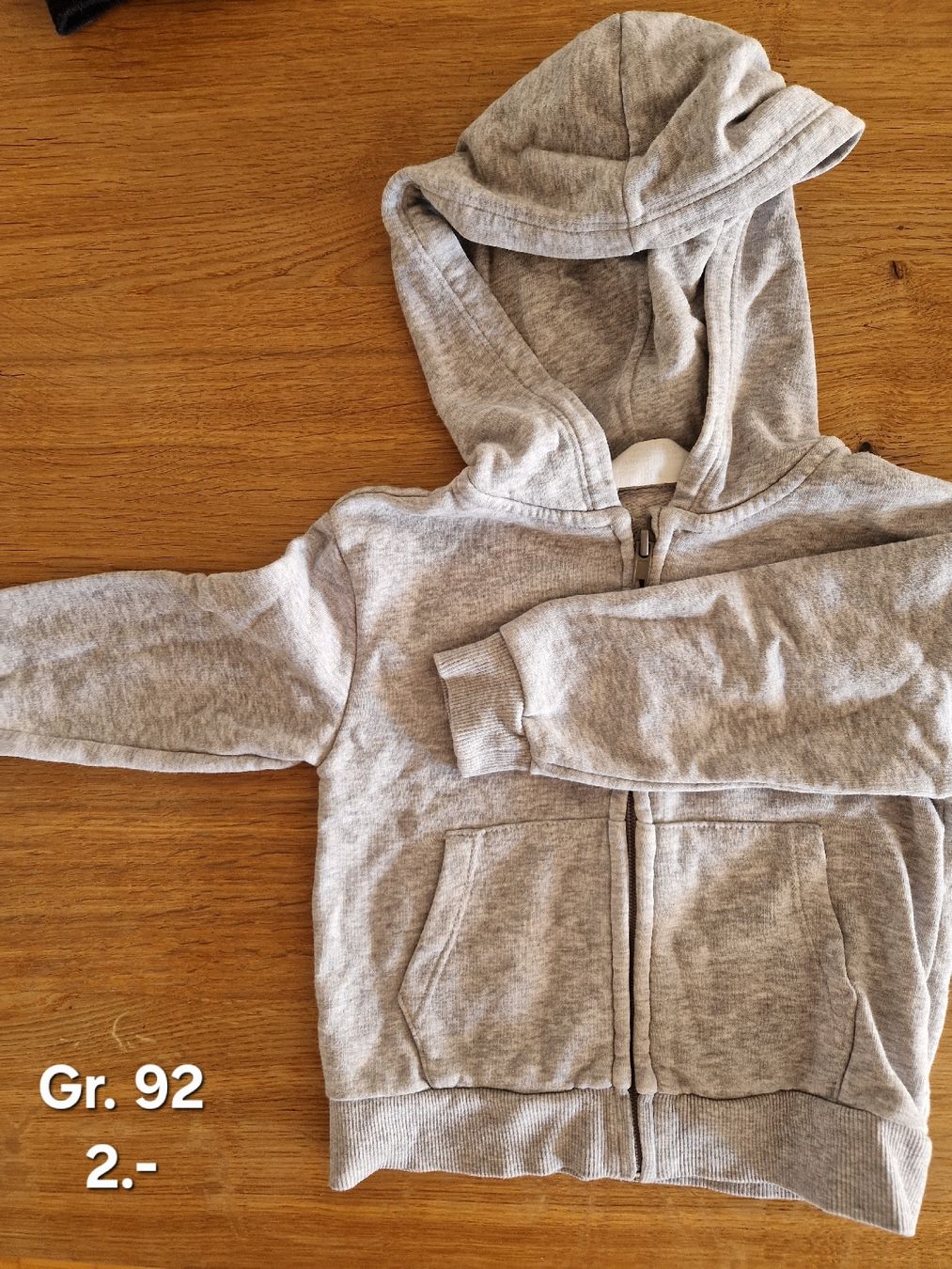Maglioni & Felpe: Kinderkleidung – Usato da Seftigen venduto da sar_d5bv 1