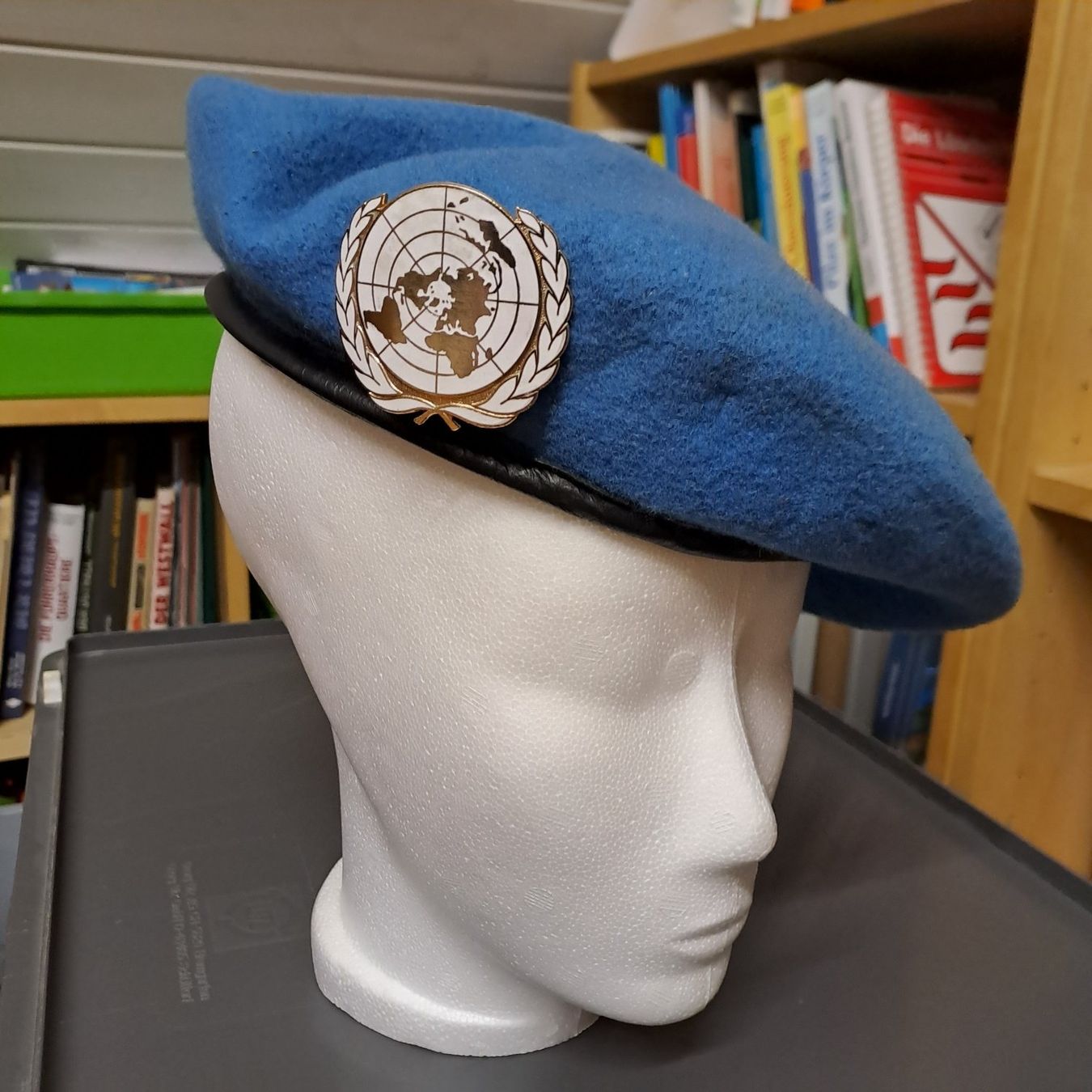 Armée suisse Uniformes: Beret UNO – D'occasion à Gipf-Oberfrick par Mig_29