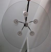Lampe à suspension originale avec abat-jour en verre